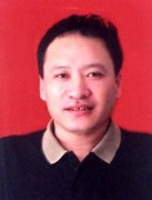 顾恩龙,